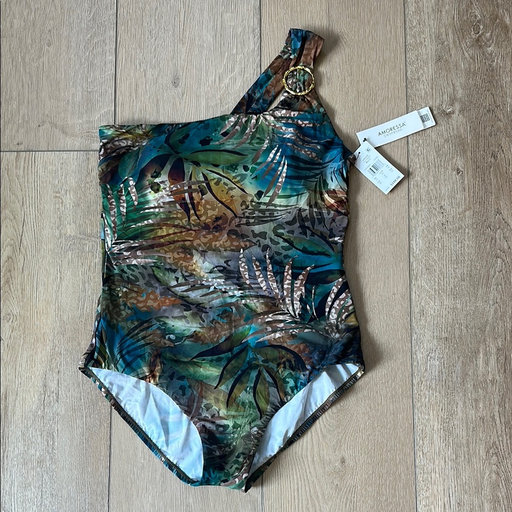 Tellicherry One Piece in Cameroon Size 14